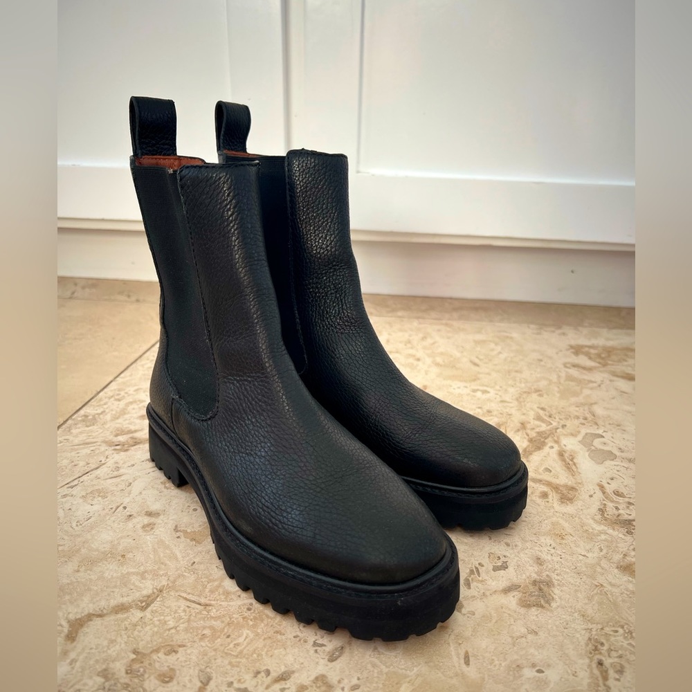 Katerina Lug Sole Chelsea Boot - Reformation